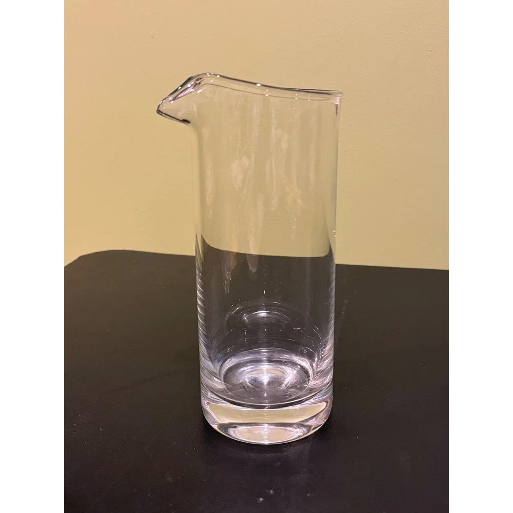 Modern Clear Glass Cocktail Mixing‎ Pitcher Weighted Base 9 Inch Barware Carafe